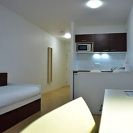 Aparthotel Apparteo 3*