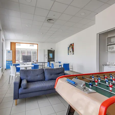 Apparteo Aparthotel 3*